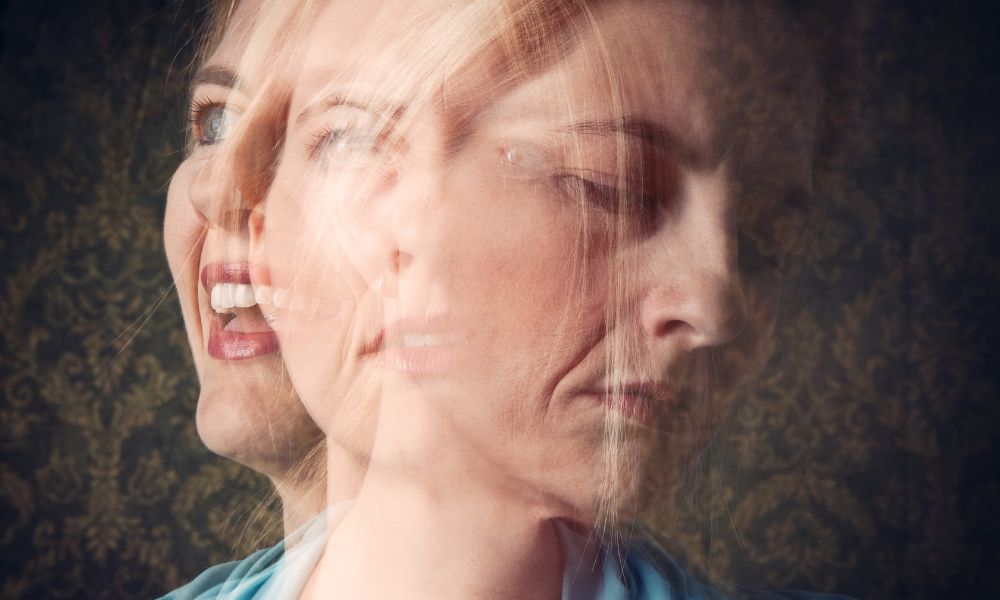 SOM Medical practice helping people understand Bipolar Disorder: Signs & Treatment